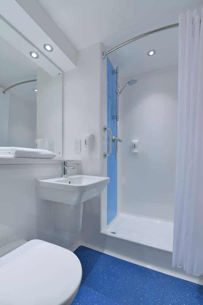 Travelodge Chester Central 객실 사진